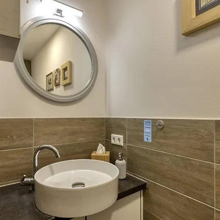 - Cityhouse Wg9 - 6 Guests - 3br *